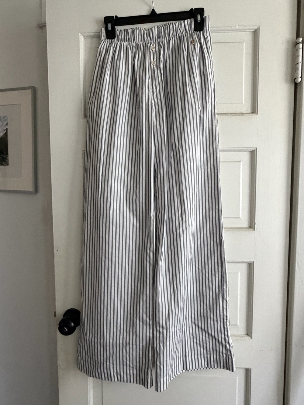 ETERNE- Women’s Striped White and Gray Wide-Leg pant,